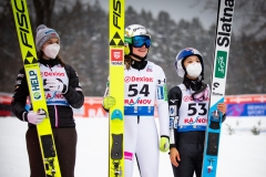 Czołowa trójka konkursu, od lewej: Opseth, Kriznar, Takanashi (fot. Daniel Maximilian Milata / Maxim's Sports)