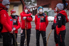 Austriacka drużyna, od lewej: Pinkelnig, Fettner, Tschofenig, Iraschko-Stolz (fot. Daniel Maximilian Milata / Maxim's Sports)