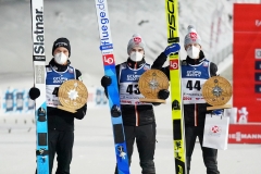 Podium konkursu (od lewej: A.Lanisek, M.Lindvik, R.Johansson), fot. Julia Piątkowska