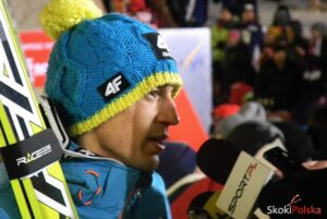 Read more about the article KAMIL STOCH: „ZAPRACOWAŁEM SOBIE NA TEN SUKCES” (WIDEO)