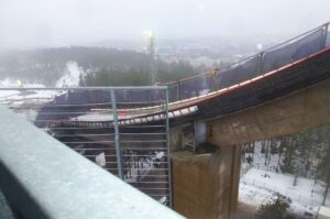 Read more about the article PŚ Lahti: Konkurs odwołany, wiatr nie pozwolił na skoki