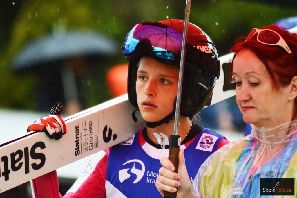 Read more about the article FIS Cup Pań Whistler: Abigail Strate zwycięża, kanadyjskie podium