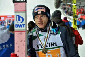 Read more about the article PŚ Willingen: Tande wygrywa, Kubacki na podium!