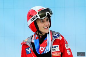 Read more about the article Eva Pinkelnig i Juliane Seyfarth komentują piątkowe skoki w Lillehammer. „Było wietrznie”