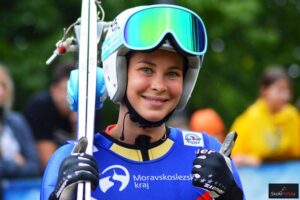 Read more about the article Elena Runggaldier kończy karierę! Włoszka planuje ślub z francuskim sportowcem
