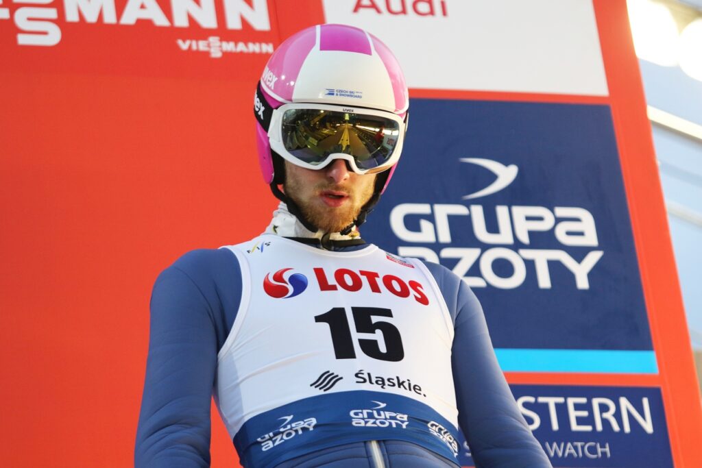 Read more about the article Filip Sakala zakończył karierę skoczka narciarskiego po nieudanych kwalifikacjach na Kulm