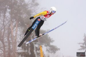 Read more about the article FIS Cup: Julia Clair wygrywa pierwszy zimowy konkurs kobiet w Kanderstegu
