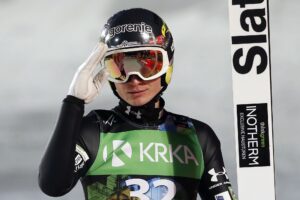 Read more about the article Anže Lanišek przegrał podium przez fatalne lądowanie. „Zrobiłem naprawdę duży błąd”