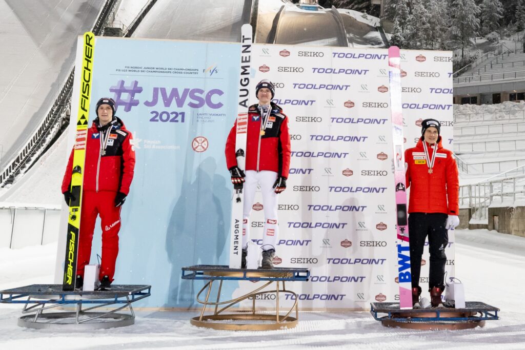 Read more about the article MŚ Juniorów Lahti: Austriacki dublet na podium, Bachlinger ze złotym medalem