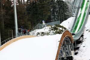 Read more about the article FIS Cup Zakopane: 81 skoczków z 13 krajów na starcie. W tym gronie 19 Polaków [LISTA STARTOWA]