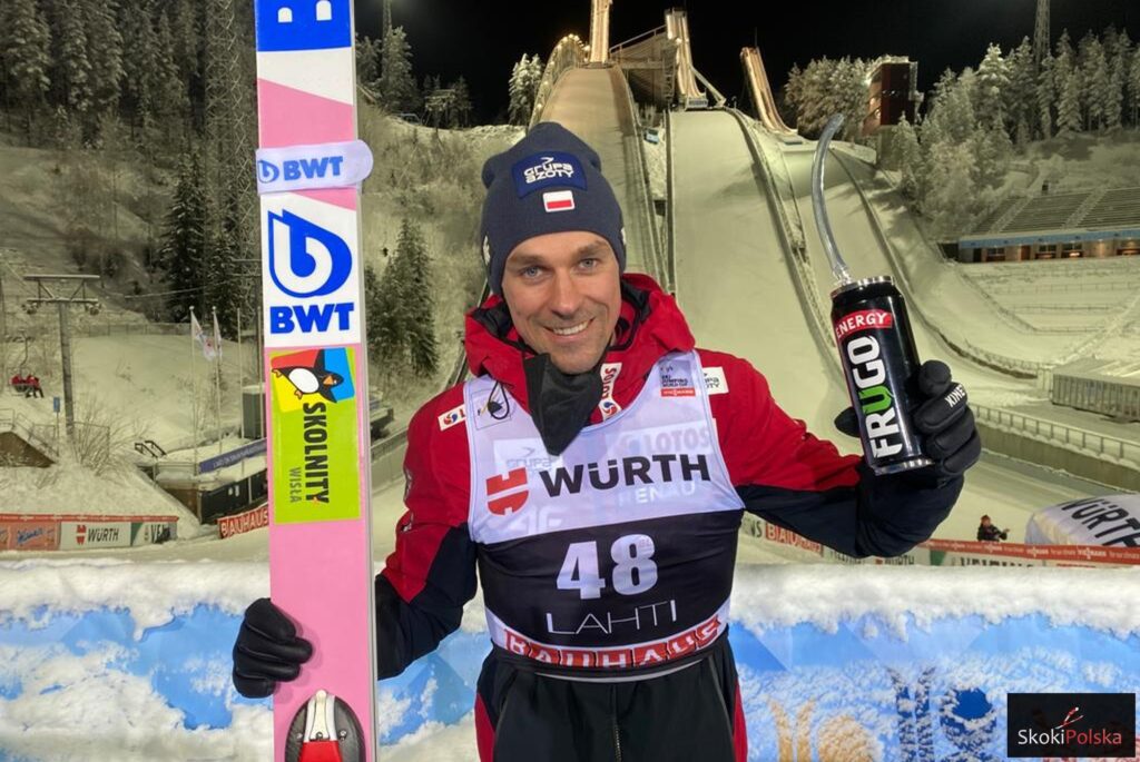 Read more about the article PŚ Lahti: Stefan Kraft wygrywa piątkowy konkurs, Piotr Żyła na podium!