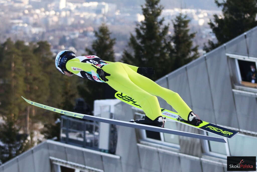 Read more about the article Raw Air Oslo: Kamil Stoch wygrywa prolog na Holmenkollbakken!