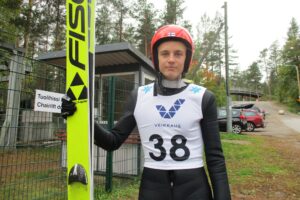 KalleHeikkinen fotTuijaHankkila 300x200 - Fińscy skoczkowie pokonani przez dwuboistów w zawodach kombinacji norweskiej
