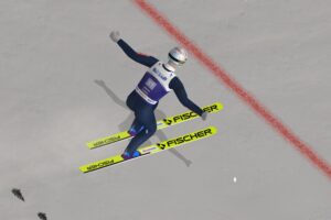 Read more about the article Nowe modyfikacje w kultowym symulatorze skoków narciarskich Deluxe Ski Jump 4 [WIZUALIZACJE]