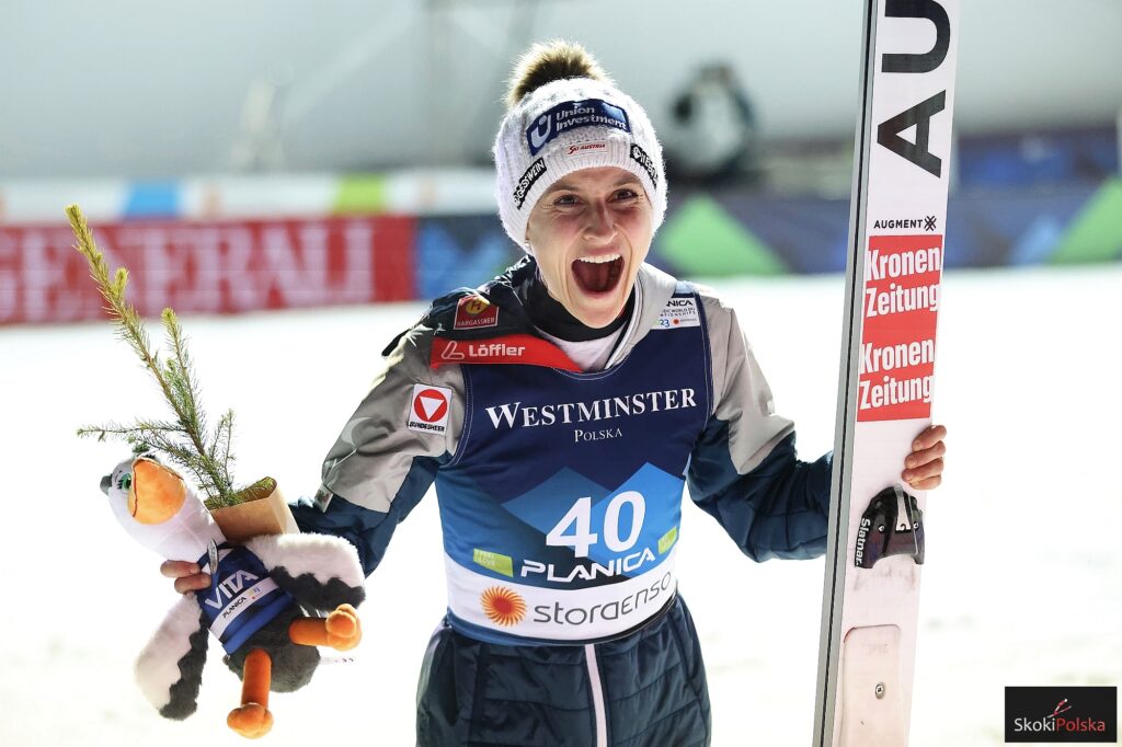 Read more about the article Eva Pinkelnig Sportsmenką Roku w Austrii. Dokonała tego jako pierwsza skoczkini w historii