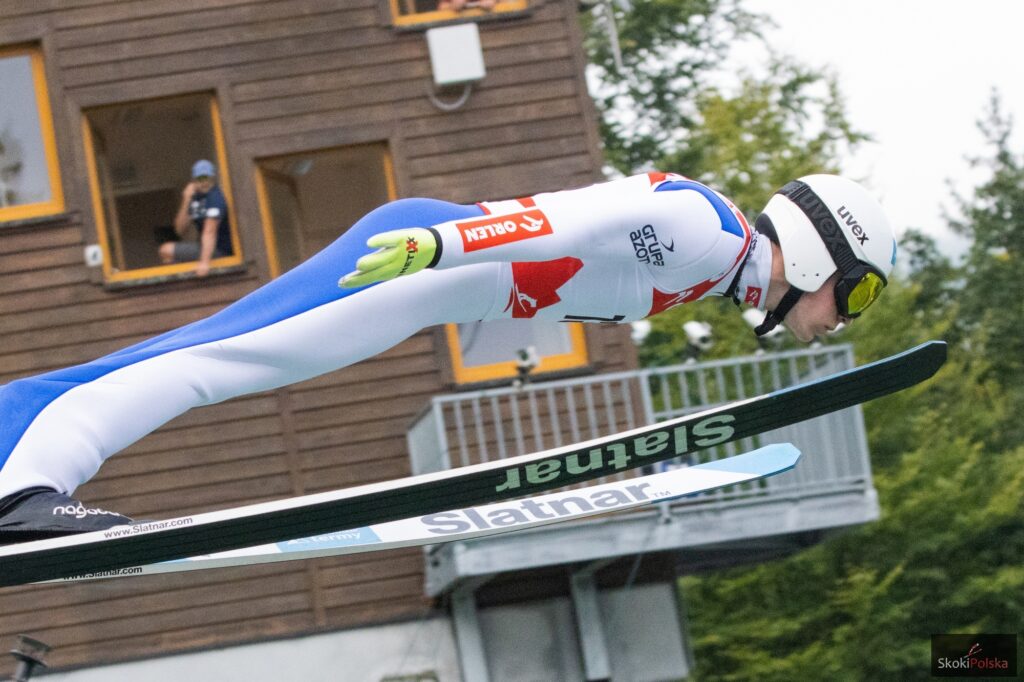 Read more about the article FIS Cup Szczyrk 2023 – letnie zwycięstwa Niklasa Bachlingera i Klemensa Murańki [FOTORELACJA]