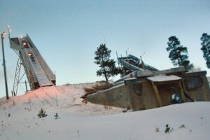 Alta fotOleKjoelle3 300x200 - Skoki narciarskie w rodzinnej miejscowości Bjørna Wirkoli i Anny Odine Strøm chylą się ku upadkowi