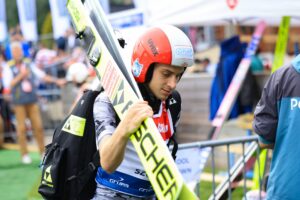 Read more about the article FIS Cup Oberhof: Austriacka dominacja w pierwszej serii, dwóch Polaków w trzydziestce