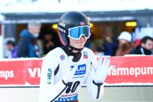 Silje Opseth   WC Titisee Neustadt 2022 edited 300x200 - Młody talent norweskich skoków narciarskich. „Jej występy są lepsze niż to, co mi udało się osiągnąć w tym czasie”