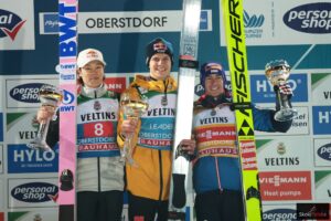 Read more about the article PŚ (TCS) Oberstdorf: Wellinger wygrywa przed własną publicznością, obiecujący występ Stocha