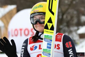 Read more about the article Puchar Interkontynentalny w Lillehammer: Agnes Reisch zwyciężczynią konkursu i liderką cyklu