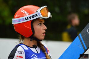 Read more about the article PŚ Pań Lillehammer: Juliane Seyfarth deklasuje rywalki na starcie sezonu!